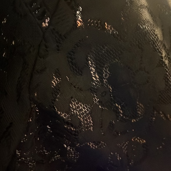 AVEOLOGY
Lace Love Maxi Dress - black size 16 - Picture 7 of 7